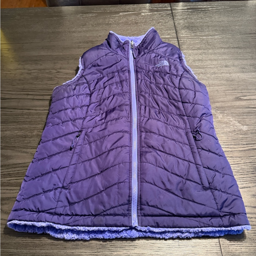 Reversible Purple North Face Vest, size Medium